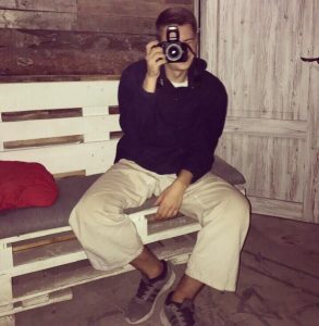 Влад друг на час 09777