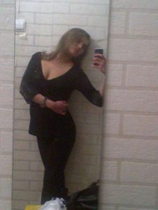 Знакомства Москва Леля собутыльник на час 88950