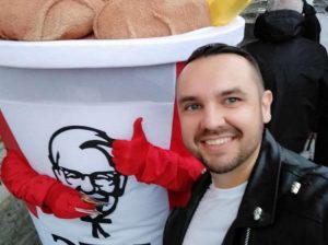 Знакомства Санкт-Петербург Артур собутыльник на час 777189