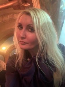 Знакомства Москва Таня собеседник на час 635478