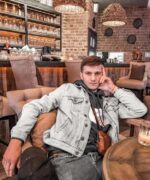 Знакомства Москва Даут собутыльник на час 25342