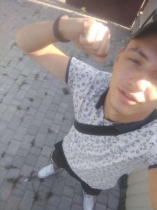 Знакомства Одесса Александр собутыльник на час 982201