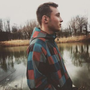 Знакомства Львов Артур собеседник на час 7111