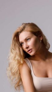 Знакомства Москва Анна собеседник на час 66222