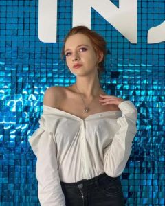 Знакомства Москва Yana собеседник на час 60941