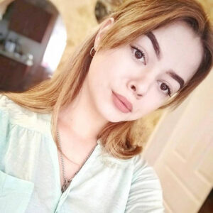 Знакомства Одесса Анюта собутыльник на час 6708