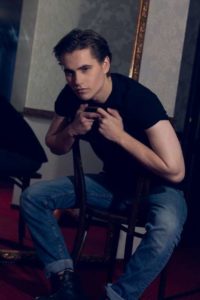 Знакомства Красноярск Юрий собеседник на час 84592