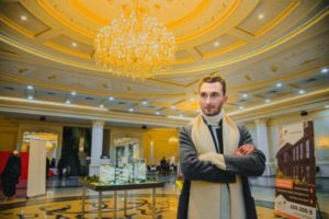 Знакомства Москва Виталий собеседник на час 76732