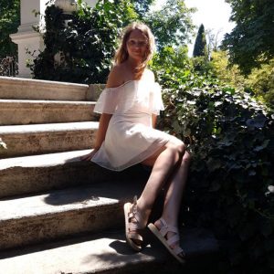 Знакомства Санкт-Петербург Ксюша собутыльник на час 9139