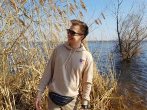 Знакомства Саратов Владислав собеседник на час 8878