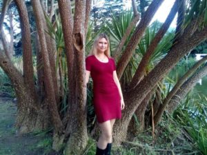 Знакомства Ирвайн Ольга собеседник на час 10835