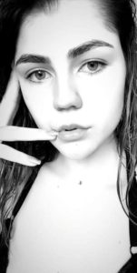 Знакомства Москва Ангелина собутыльник на час 115061