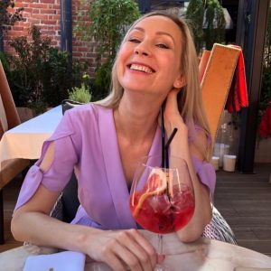 Знакомства Москва Анна собеседник на час 10721