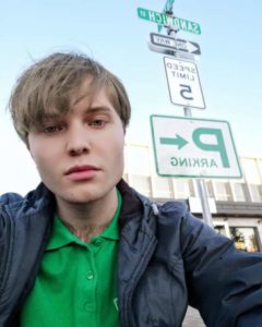 Знакомства Москва Артур собутыльник на час 113881