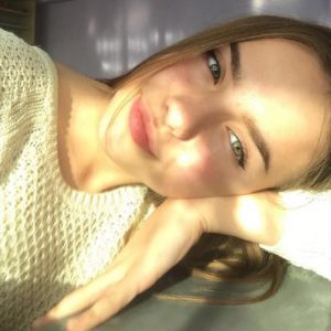 Знакомства Москва Катя собеседник на час 9367