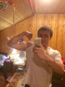 Знакомства Шарм-эль-Шейх Камран собутыльник на час 107462