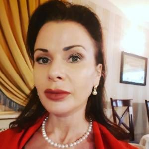 Знакомства Санкт-Петербург Ирина друг на прокат 10022