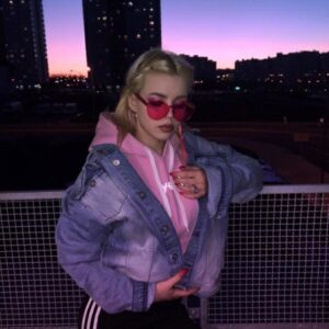 Знакомства Москва Валерия 11783Знакомства Москва Валерия собеседник на час 11783