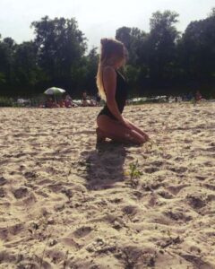 Знакомства Полтава Алёна собеседник на час 124271