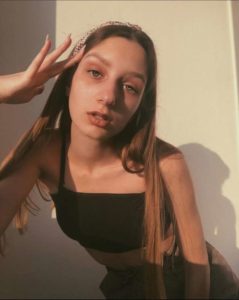 Знакомства Тернополь Лина собутыльник на час 118271