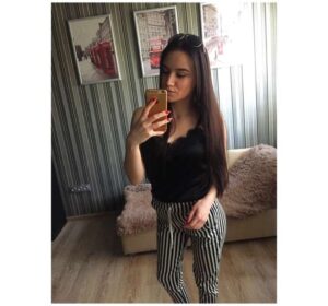 Знакомства Москва Алина собеседник на час 12500