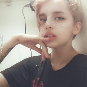 Знакомства Москва Юля собутыльник на час 12924