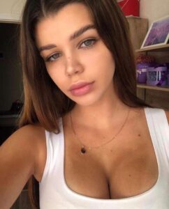 Знакомства Санкт-Петербург Ирина собутыльник на час 12640